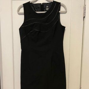 H&M Black Dress with Zipper Detail - Size 12